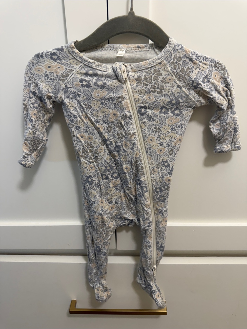 Quincy Mae Floral Zip-Front Footed One-Piece - Blue & Cream